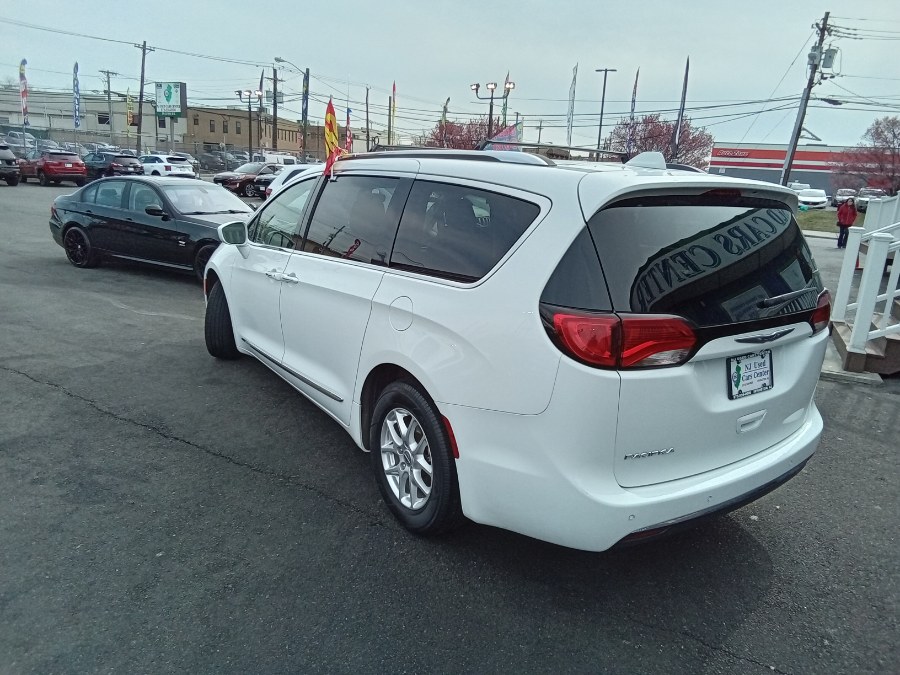 2020 Chrysler Pacifica Touring L FWD, available for sale in Irvington, New Jersey | NJ Used Cars Center. Irvington, New Jersey 2020 Chrysler Pacifica Touring L FWD, available for sale in Irvington, New Jersey | NJ Used Cars Center. Irvington, New Jersey
