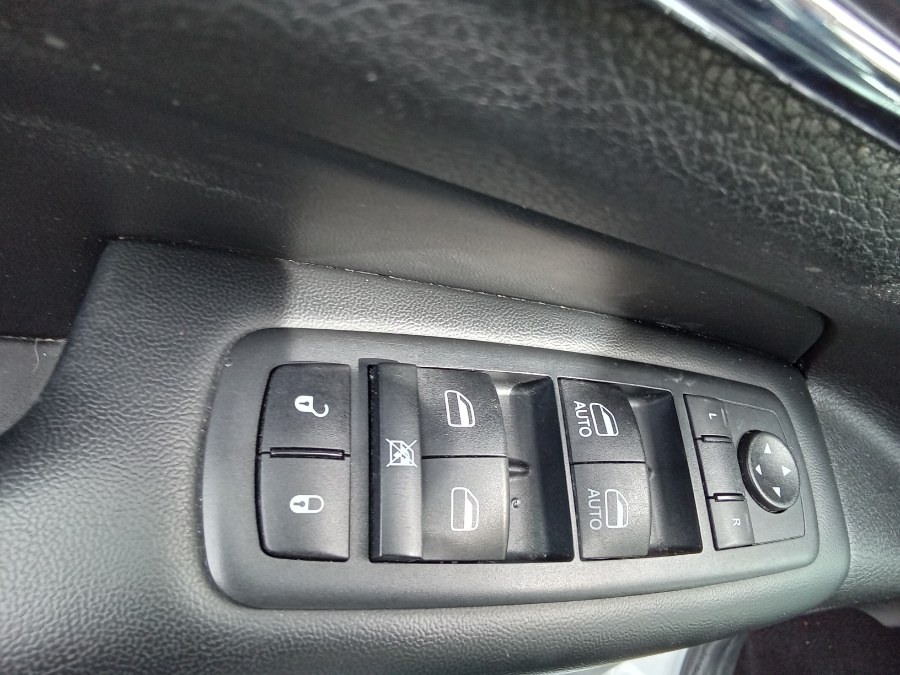2020 Jeep Grand Cherokee Limited 4x4, available for sale in Irvington, New Jersey | NJ Used Cars Center. Irvington, New Jersey 2020 Jeep Grand Cherokee Limited 4x4, available for sale in Irvington, New Jersey | NJ Used Cars Center. Irvington, New Jersey