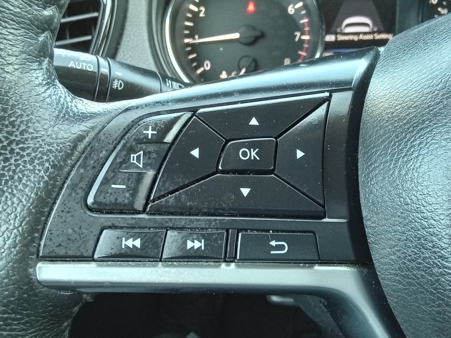 2019 Nissan Rogue FWD SL, available for sale in Irvington, New Jersey | NJ Used Cars Center. Irvington, New Jersey 2019 Nissan Rogue FWD SL, available for sale in Irvington, New Jersey | NJ Used Cars Center. Irvington, New Jersey
