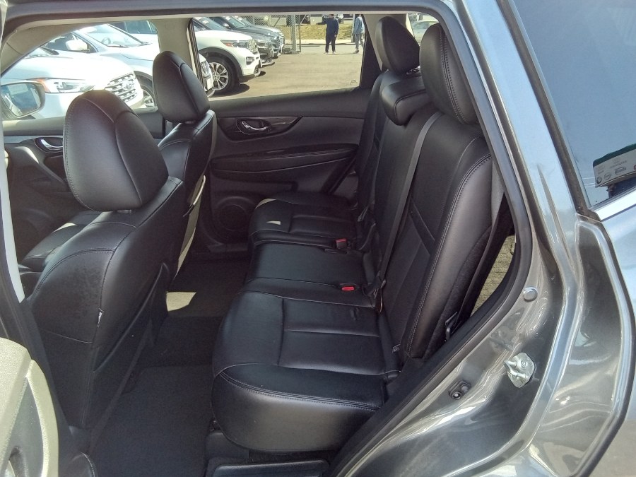 2019 Nissan Rogue FWD SL, available for sale in Irvington, New Jersey | NJ Used Cars Center. Irvington, New Jersey 2019 Nissan Rogue FWD SL, available for sale in Irvington, New Jersey | NJ Used Cars Center. Irvington, New Jersey
