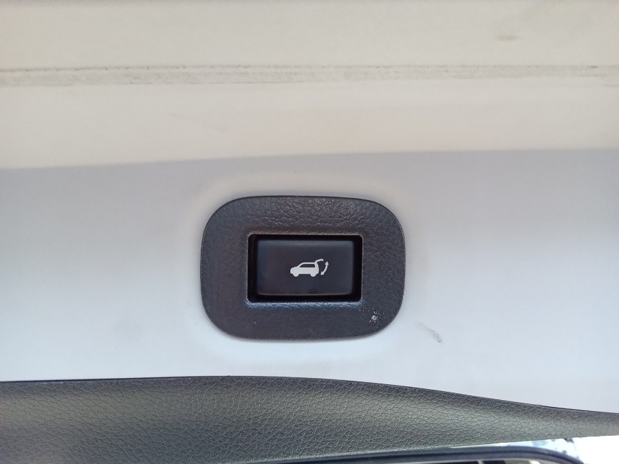 2019 Nissan Rogue FWD SL, available for sale in Irvington, New Jersey | NJ Used Cars Center. Irvington, New Jersey 2019 Nissan Rogue FWD SL, available for sale in Irvington, New Jersey | NJ Used Cars Center. Irvington, New Jersey