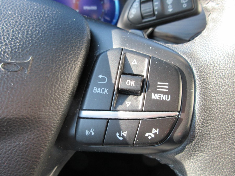 2020 Ford Escape Titanium AWD, available for sale in Linden, New Jersey | Route 27 Auto Mall. Linden, New Jersey 2020 Ford Escape Titanium AWD, available for sale in Linden, New Jersey | Route 27 Auto Mall. Linden, New Jersey