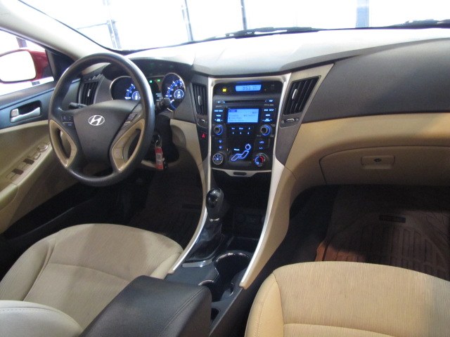 2012 Hyundai Sonata 4dr Sdn 2.4L Auto GLS, available for sale in Placentia, California | Auto Network Group Inc. Placentia, California 2012 Hyundai Sonata 4dr Sdn 2.4L Auto GLS, available for sale in Placentia, California | Auto Network Group Inc. Placentia, California