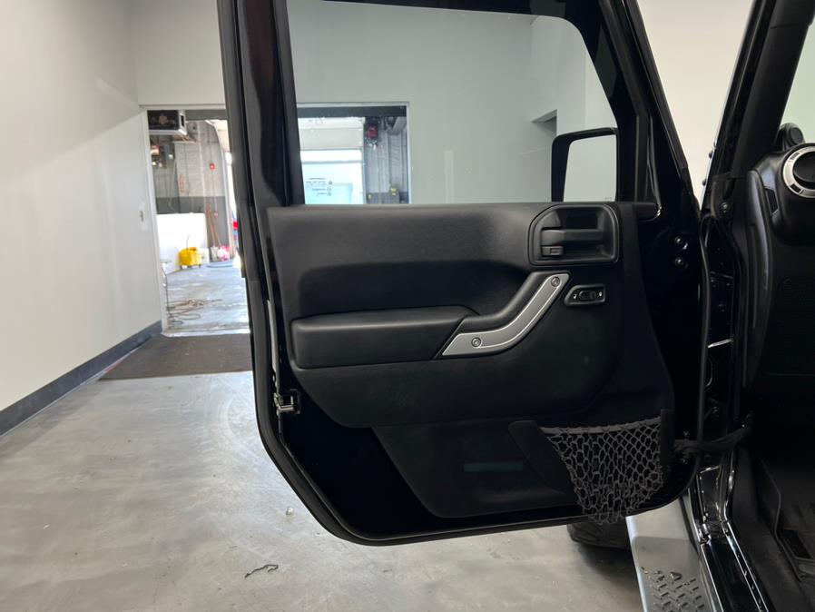 2014 Jeep Wrangler Unlimited 4WD 4dr Altitude, available for sale in Elizabeth, New Jersey | M Auto Group. Elizabeth, New Jersey 2014 Jeep Wrangler Unlimited 4WD 4dr Altitude, available for sale in Elizabeth, New Jersey | M Auto Group. Elizabeth, New Jersey