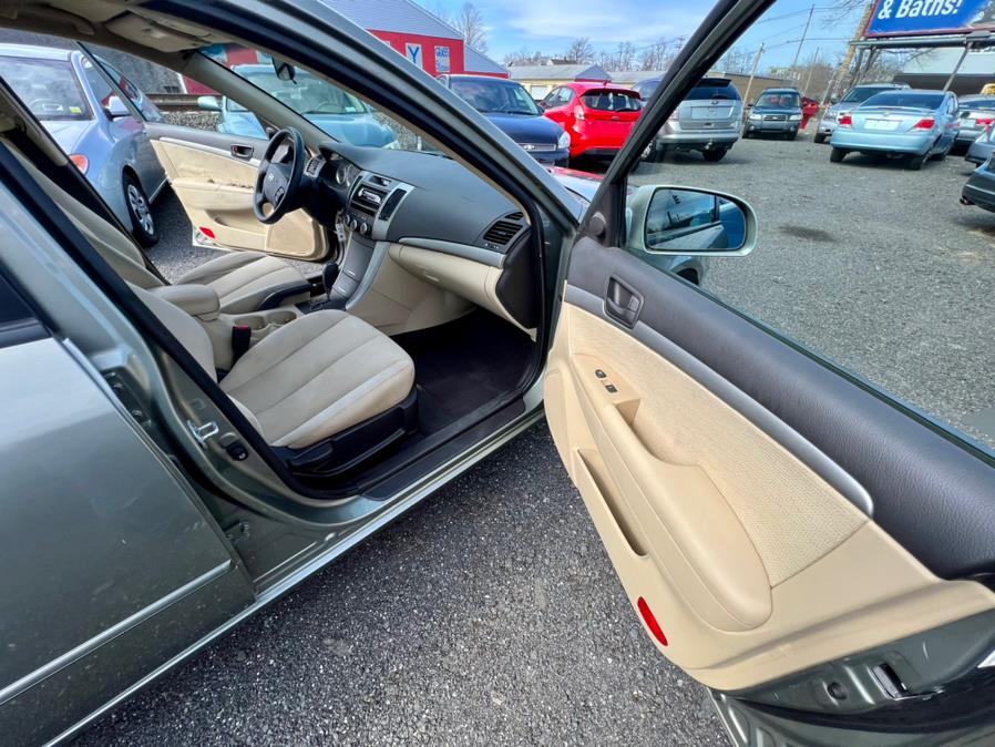 2009 Hyundai Sonata 4dr Sdn I4 Auto GLS PZEV, available for sale in Wallingford, Connecticut | Wallingford Auto Center LLC. Wallingford, Connecticut 2009 Hyundai Sonata 4dr Sdn I4 Auto GLS PZEV, available for sale in Wallingford, Connecticut | Wallingford Auto Center LLC. Wallingford, Connecticut