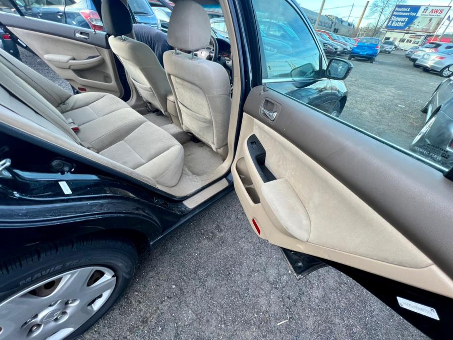 2005 Honda Accord Sdn LX AT, available for sale in Wallingford, Connecticut | Wallingford Auto Center LLC. Wallingford, Connecticut 2005 Honda Accord Sdn LX AT, available for sale in Wallingford, Connecticut | Wallingford Auto Center LLC. Wallingford, Connecticut