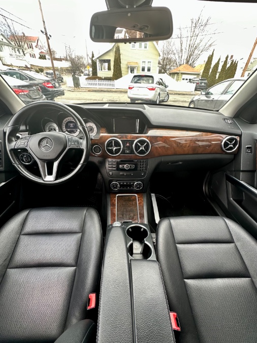 2013 Mercedes-Benz GLK-Class 4MATIC 4dr GLK350, available for sale in Melrose, Massachusetts | Melrose Auto Gallery. Melrose, Massachusetts 2013 Mercedes-Benz GLK-Class 4MATIC 4dr GLK350, available for sale in Melrose, Massachusetts | Melrose Auto Gallery. Melrose, Massachusetts