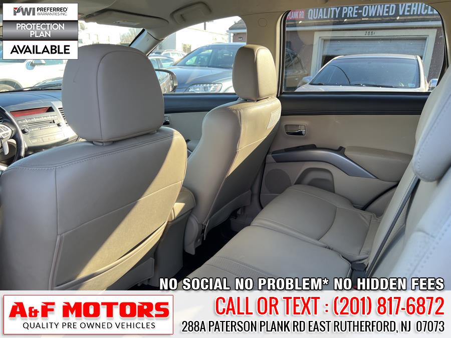 2010 Mitsubishi Outlander 4WD 4dr XLS, available for sale in East Rutherford, New Jersey | A&F Motors LLC. East Rutherford, New Jersey 2010 Mitsubishi Outlander 4WD 4dr XLS, available for sale in East Rutherford, New Jersey | A&F Motors LLC. East Rutherford, New Jersey