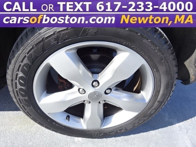2012 Jeep Grand Cherokee 4WD 4dr Overland, available for sale in Newton, Massachusetts | Cars of Boston. Newton, Massachusetts 2012 Jeep Grand Cherokee 4WD 4dr Overland, available for sale in Newton, Massachusetts | Cars of Boston. Newton, Massachusetts