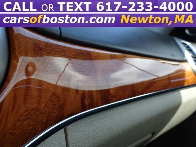 2012 Jeep Grand Cherokee 4WD 4dr Overland, available for sale in Newton, Massachusetts | Jacob Auto Sales. Newton, Massachusetts 2012 Jeep Grand Cherokee 4WD 4dr Overland, available for sale in Newton, Massachusetts | Jacob Auto Sales. Newton, Massachusetts