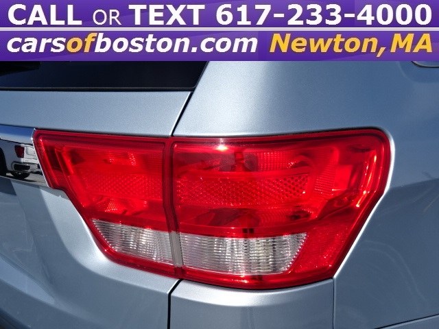 2012 Jeep Grand Cherokee 4WD 4dr Overland, available for sale in Newton, Massachusetts | Jacob Auto Sales. Newton, Massachusetts 2012 Jeep Grand Cherokee 4WD 4dr Overland, available for sale in Newton, Massachusetts | Jacob Auto Sales. Newton, Massachusetts