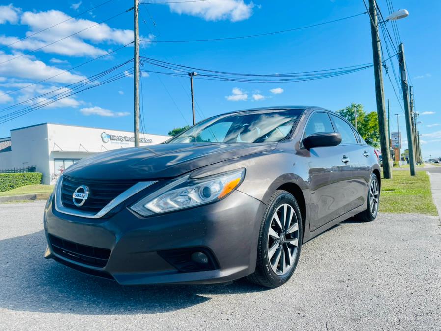 2017 Nissan Altima 2017.5 2.5 SR Sedan, available for sale in Orlando, Florida | 2 Car Pros. Orlando, Florida 2017 Nissan Altima 2017.5 2.5 SR Sedan, available for sale in Orlando, Florida | 2 Car Pros. Orlando, Florida