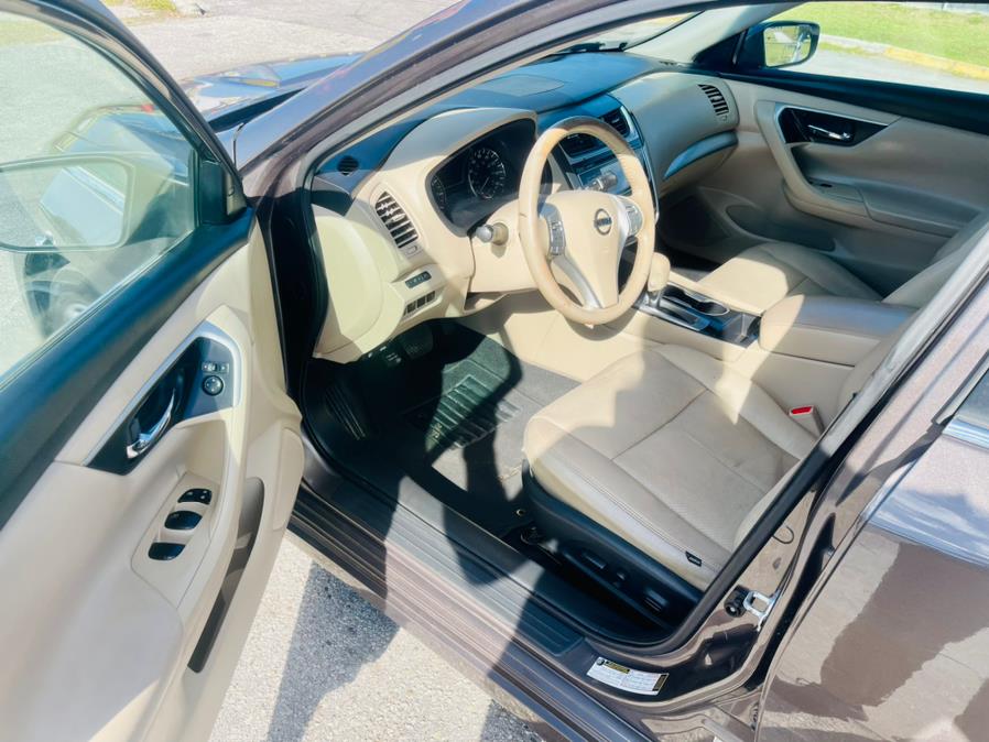 2017 Nissan Altima 2017.5 2.5 SR Sedan, available for sale in Orlando, Florida | 2 Car Pros. Orlando, Florida 2017 Nissan Altima 2017.5 2.5 SR Sedan, available for sale in Orlando, Florida | 2 Car Pros. Orlando, Florida