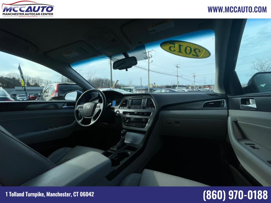 2015 Hyundai Sonata 4dr Sdn 2.4L Sport, available for sale in Manchester, Connecticut | Manchester Autocar Center. Manchester, Connecticut 2015 Hyundai Sonata 4dr Sdn 2.4L Sport, available for sale in Manchester, Connecticut | Manchester Autocar Center. Manchester, Connecticut