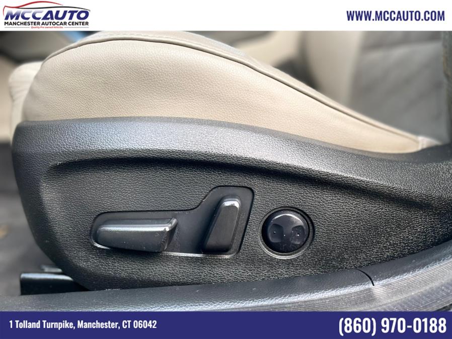 2015 Hyundai Sonata 4dr Sdn 2.4L Sport, available for sale in Manchester, Connecticut | Manchester Autocar Center. Manchester, Connecticut 2015 Hyundai Sonata 4dr Sdn 2.4L Sport, available for sale in Manchester, Connecticut | Manchester Autocar Center. Manchester, Connecticut