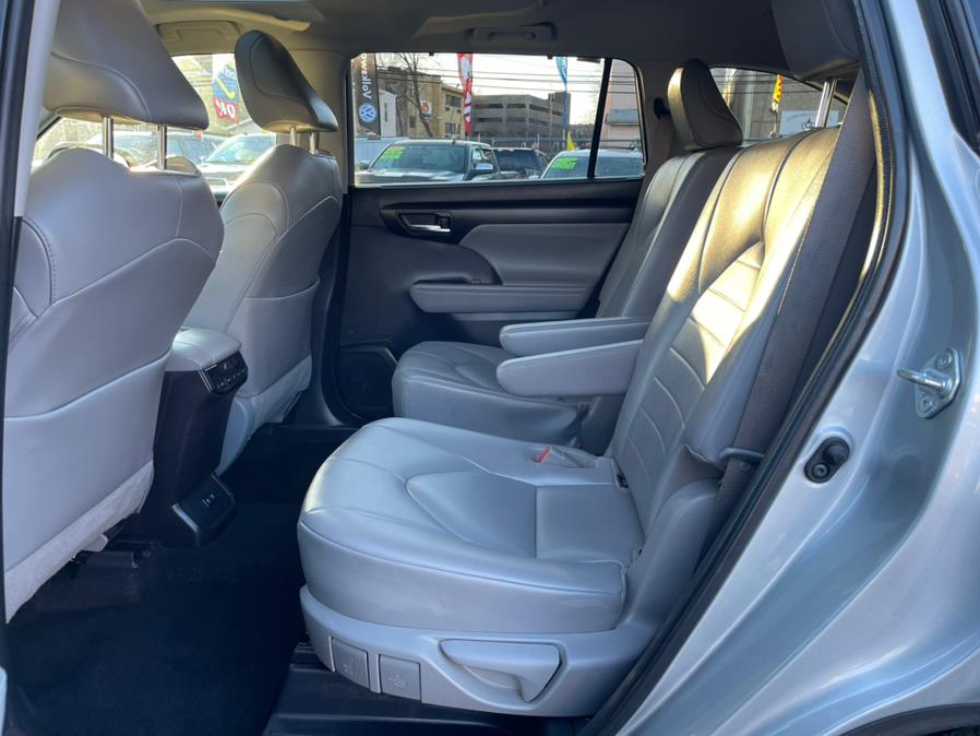 2021 Toyota Highlander XLE FWD (Natl), available for sale in Irvington , New Jersey | Auto Haus of Irvington Corp. Irvington , New Jersey 2021 Toyota Highlander XLE FWD (Natl), available for sale in Irvington , New Jersey | Auto Haus of Irvington Corp. Irvington , New Jersey