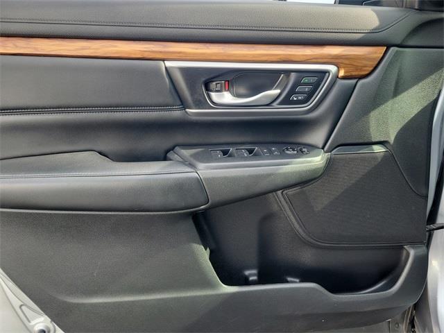 2019 Honda Cr-v EX-L, available for sale in Avon, Connecticut | Sullivan Automotive Group. Avon, Connecticut 2019 Honda Cr-v EX-L, available for sale in Avon, Connecticut | Sullivan Automotive Group. Avon, Connecticut