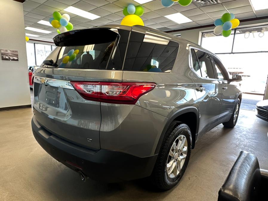 2019 Chevrolet Traverse AWD 4dr LT Cloth w/1LT, available for sale in Inwood, New York | 5 Towns Drive. Inwood, New York 2019 Chevrolet Traverse AWD 4dr LT Cloth w/1LT, available for sale in Inwood, New York | 5 Towns Drive. Inwood, New York