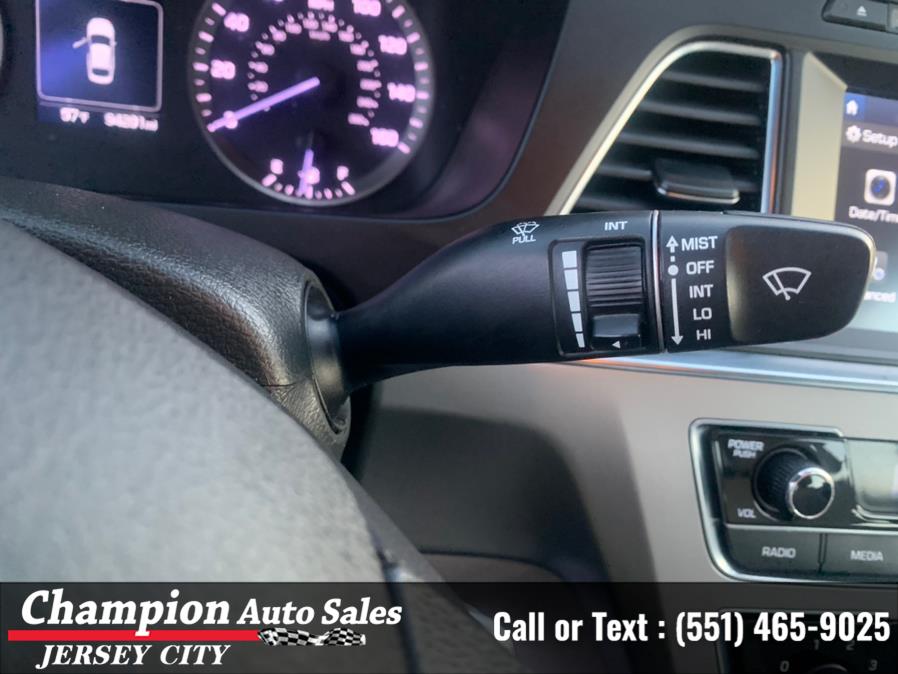 2016 Hyundai Sonata 4dr Sdn 2.4L SE, available for sale in Jersey City, New Jersey | Champion Auto Sales of JC. Jersey City, New Jersey 2016 Hyundai Sonata 4dr Sdn 2.4L SE, available for sale in Jersey City, New Jersey | Champion Auto Sales of JC. Jersey City, New Jersey