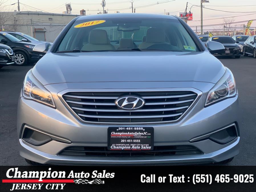 2016 Hyundai Sonata 4dr Sdn 2.4L SE, available for sale in Jersey City, New Jersey | Champion Auto Sales of JC. Jersey City, New Jersey 2016 Hyundai Sonata 4dr Sdn 2.4L SE, available for sale in Jersey City, New Jersey | Champion Auto Sales of JC. Jersey City, New Jersey
