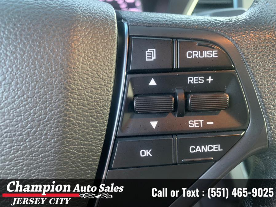 2016 Hyundai Sonata 4dr Sdn 2.4L SE, available for sale in Jersey City, New Jersey | Champion Auto Sales of JC. Jersey City, New Jersey 2016 Hyundai Sonata 4dr Sdn 2.4L SE, available for sale in Jersey City, New Jersey | Champion Auto Sales of JC. Jersey City, New Jersey