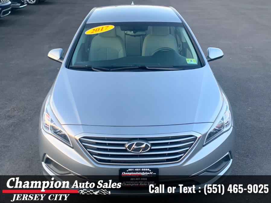 2016 Hyundai Sonata 4dr Sdn 2.4L SE, available for sale in Jersey City, New Jersey | Champion Auto Sales of JC. Jersey City, New Jersey 2016 Hyundai Sonata 4dr Sdn 2.4L SE, available for sale in Jersey City, New Jersey | Champion Auto Sales of JC. Jersey City, New Jersey