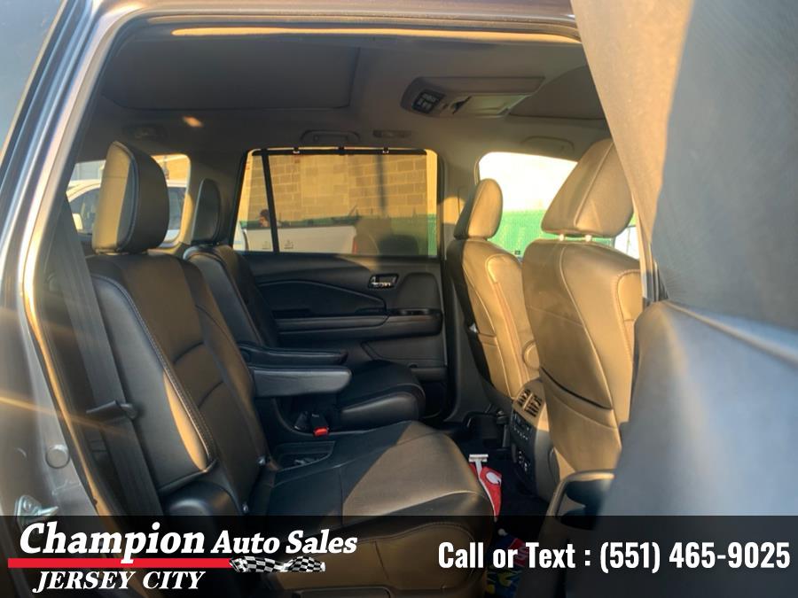 2017 Honda Pilot Elite AWD, available for sale in Jersey City, New Jersey | Champion Auto Sales of JC. Jersey City, New Jersey 2017 Honda Pilot Elite AWD, available for sale in Jersey City, New Jersey | Champion Auto Sales of JC. Jersey City, New Jersey