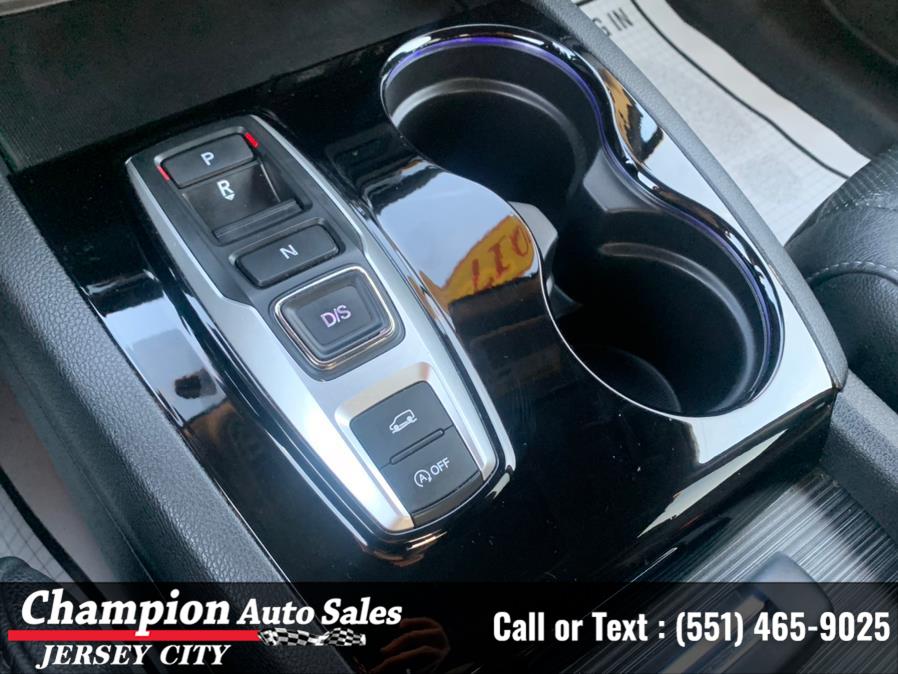 2017 Honda Pilot Elite AWD, available for sale in Jersey City, New Jersey | Champion Auto Sales of JC. Jersey City, New Jersey 2017 Honda Pilot Elite AWD, available for sale in Jersey City, New Jersey | Champion Auto Sales of JC. Jersey City, New Jersey