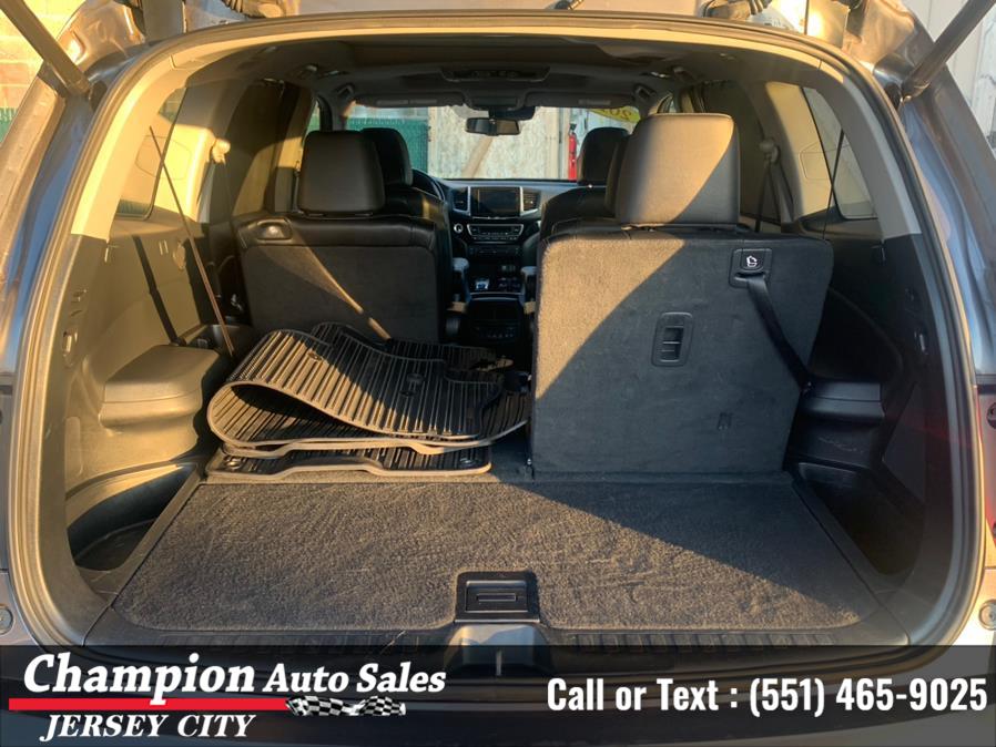 2017 Honda Pilot Elite AWD, available for sale in Jersey City, New Jersey | Champion Auto Sales of JC. Jersey City, New Jersey 2017 Honda Pilot Elite AWD, available for sale in Jersey City, New Jersey | Champion Auto Sales of JC. Jersey City, New Jersey