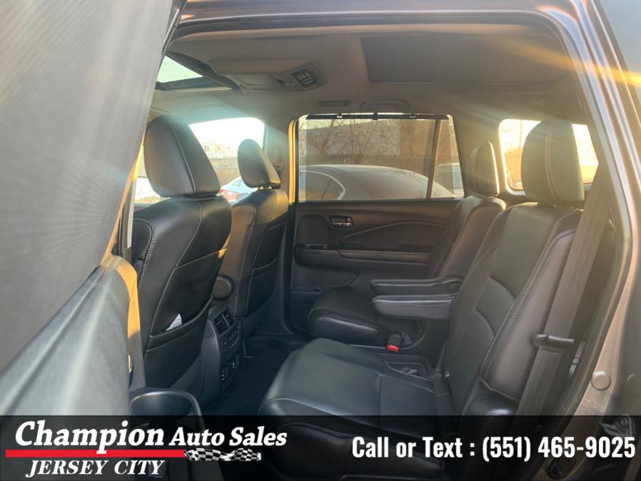 2017 Honda Pilot Elite AWD, available for sale in Jersey City, New Jersey | Champion Auto Sales of JC. Jersey City, New Jersey 2017 Honda Pilot Elite AWD, available for sale in Jersey City, New Jersey | Champion Auto Sales of JC. Jersey City, New Jersey