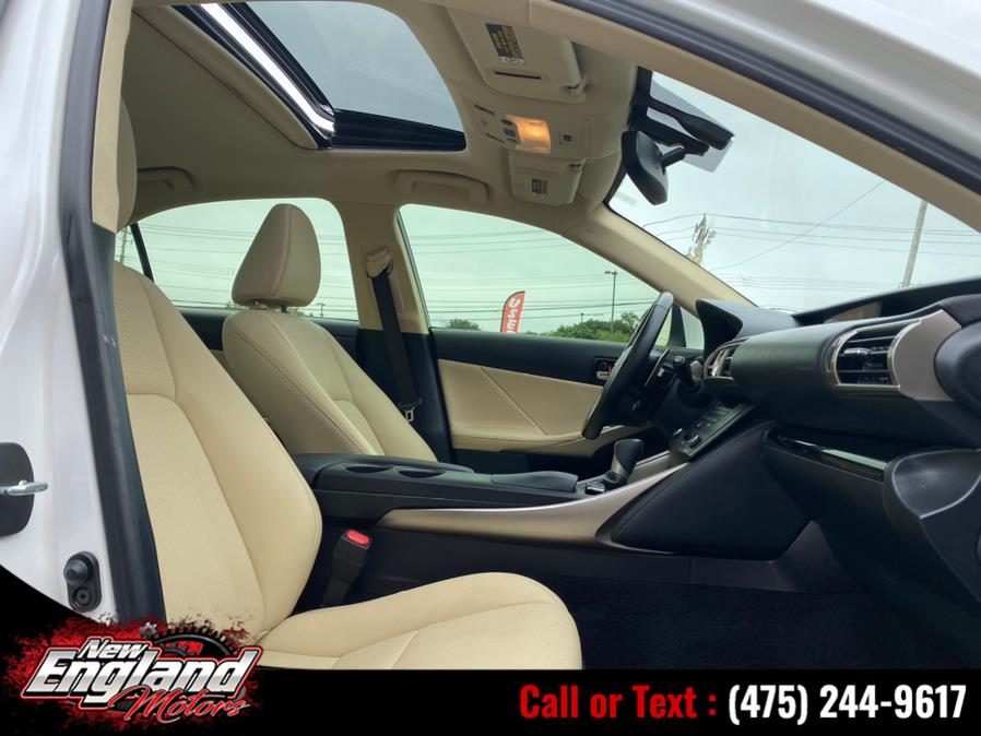 2016 Lexus IS 200t 4dr Sdn, available for sale in Hamden, Connecticut | New England Motors LLC. Hamden, Connecticut 2016 Lexus IS 200t 4dr Sdn, available for sale in Hamden, Connecticut | New England Motors LLC. Hamden, Connecticut