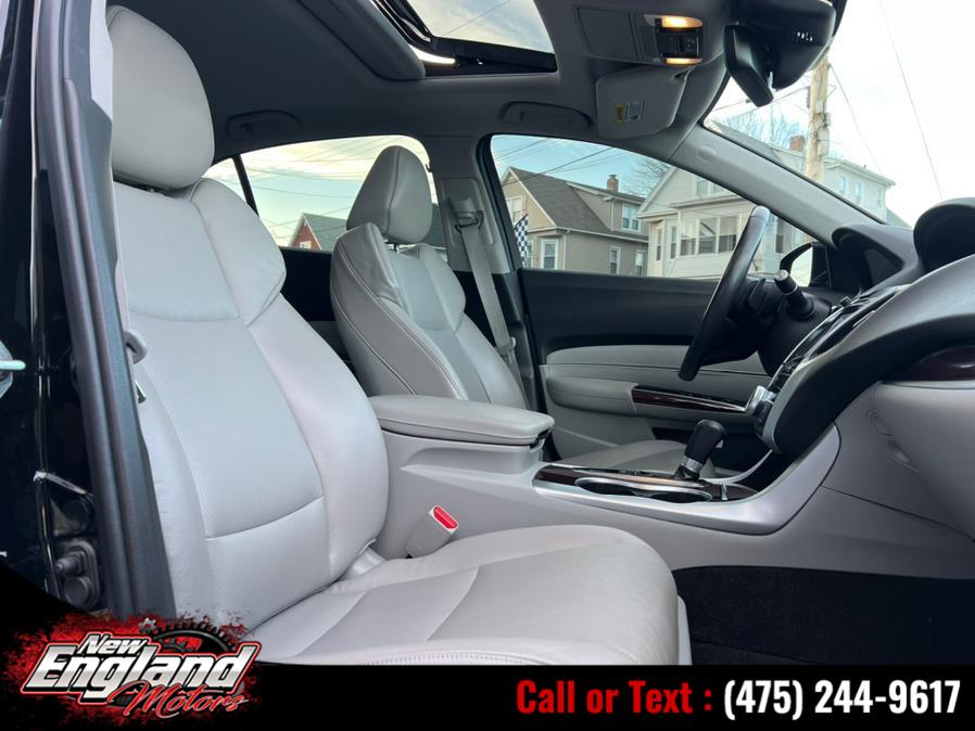 2015 Acura TLX 4dr Sdn FWD Tech, available for sale in Hamden, Connecticut | New England Motors LLC. Hamden, Connecticut 2015 Acura TLX 4dr Sdn FWD Tech, available for sale in Hamden, Connecticut | New England Motors LLC. Hamden, Connecticut