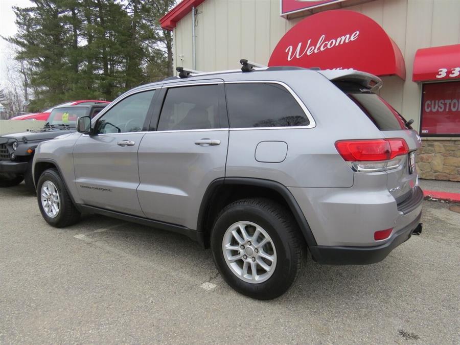 2019 Jeep Grand Cherokee Laredo E 4x4 4dr SUV, available for sale in Auburn, Maine | Lake City Exports Inc. Auburn, Maine 2019 Jeep Grand Cherokee Laredo E 4x4 4dr SUV, available for sale in Auburn, Maine | Lake City Exports Inc. Auburn, Maine