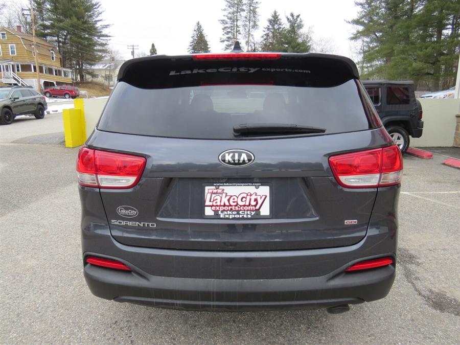 2018 Kia Sorento LX AWD 4dr SUV, available for sale in Auburn, Maine | Lake City Exports Inc. Auburn, Maine 2018 Kia Sorento LX AWD 4dr SUV, available for sale in Auburn, Maine | Lake City Exports Inc. Auburn, Maine