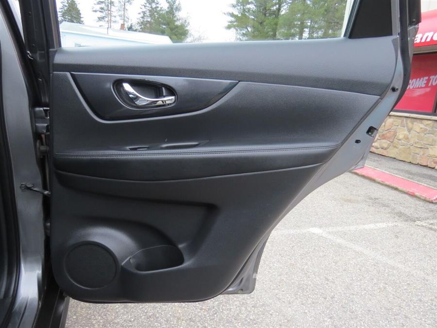 2017 Nissan Rogue S AWD 4dr Crossover, available for sale in Auburn, Maine | Lake City Exports Inc. Auburn, Maine 2017 Nissan Rogue S AWD 4dr Crossover, available for sale in Auburn, Maine | Lake City Exports Inc. Auburn, Maine