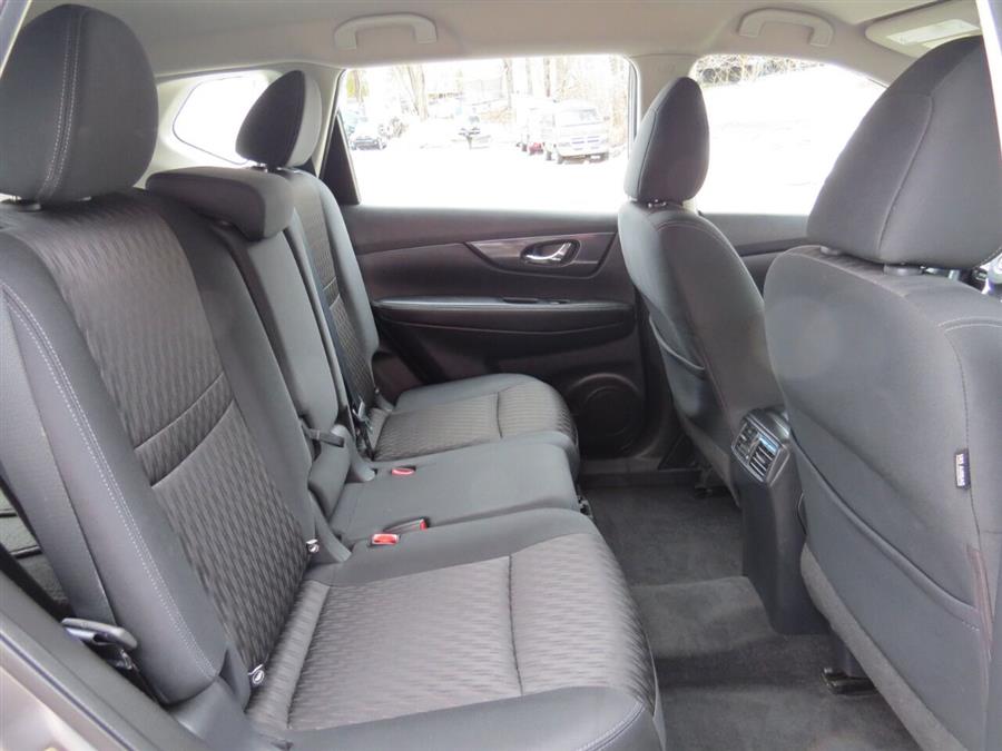 2017 Nissan Rogue S AWD 4dr Crossover, available for sale in Auburn, Maine | Lake City Exports Inc. Auburn, Maine 2017 Nissan Rogue S AWD 4dr Crossover, available for sale in Auburn, Maine | Lake City Exports Inc. Auburn, Maine