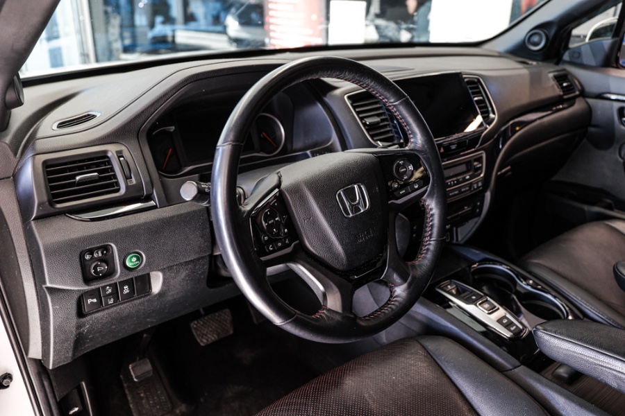 2021 Honda Pilot Black Edition AWD, available for sale in ELMONT, New York | 26 Motors Long Island. ELMONT, New York 2021 Honda Pilot Black Edition AWD, available for sale in ELMONT, New York | 26 Motors Long Island. ELMONT, New York