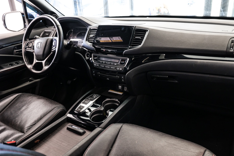 2021 Honda Pilot Black Edition AWD, available for sale in ELMONT, New York | 26 Motors Long Island. ELMONT, New York 2021 Honda Pilot Black Edition AWD, available for sale in ELMONT, New York | 26 Motors Long Island. ELMONT, New York