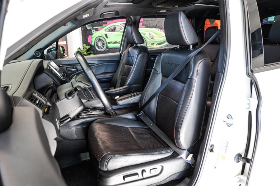 2021 Honda Pilot Black Edition AWD, available for sale in ELMONT, New York | 26 Motors Long Island. ELMONT, New York 2021 Honda Pilot Black Edition AWD, available for sale in ELMONT, New York | 26 Motors Long Island. ELMONT, New York