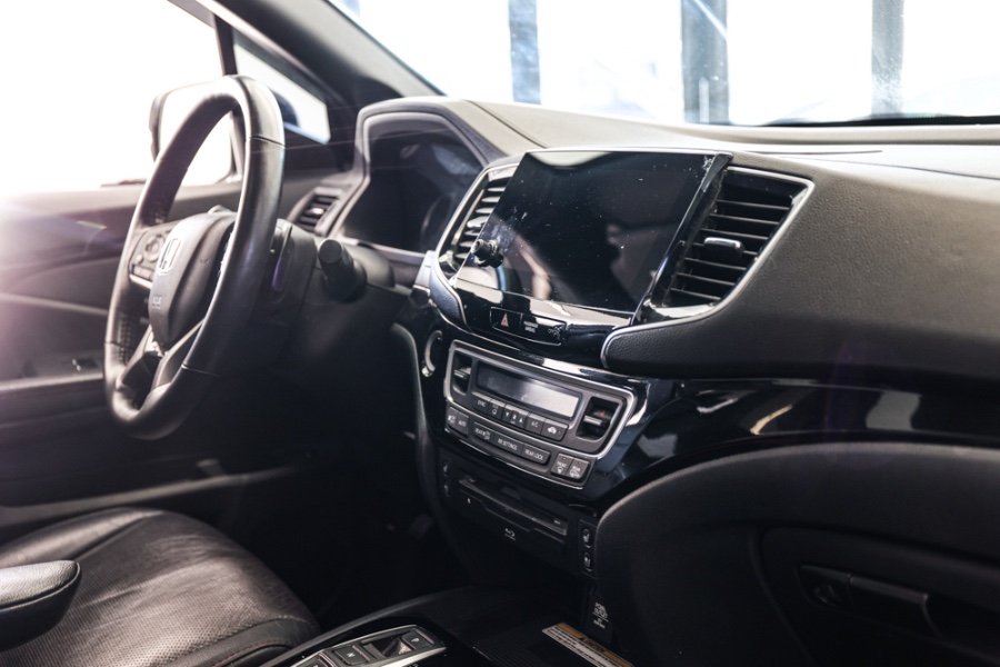 2021 Honda Pilot Black Edition AWD, available for sale in ELMONT, New York | 26 Motors Long Island. ELMONT, New York 2021 Honda Pilot Black Edition AWD, available for sale in ELMONT, New York | 26 Motors Long Island. ELMONT, New York