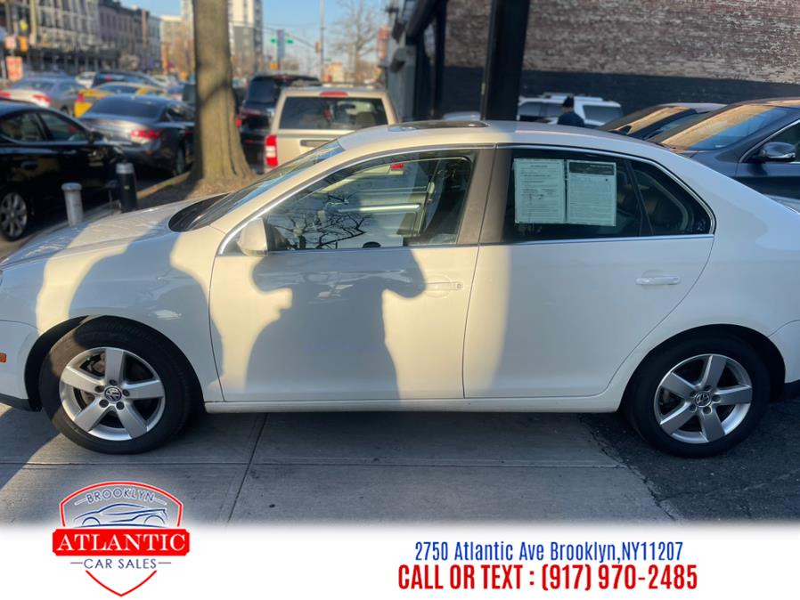 2008 Volkswagen Jetta Sedan 4dr Auto SE PZEV, available for sale in Brooklyn, New York | Atlantic Car Sales. Brooklyn, New York 2008 Volkswagen Jetta Sedan 4dr Auto SE PZEV, available for sale in Brooklyn, New York | Atlantic Car Sales. Brooklyn, New York