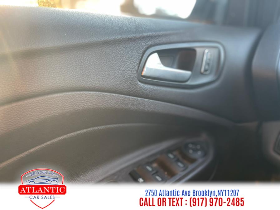 2015 Ford Escape 4WD 4dr SE, available for sale in Brooklyn, New York | Atlantic Car Sales. Brooklyn, New York 2015 Ford Escape 4WD 4dr SE, available for sale in Brooklyn, New York | Atlantic Car Sales. Brooklyn, New York