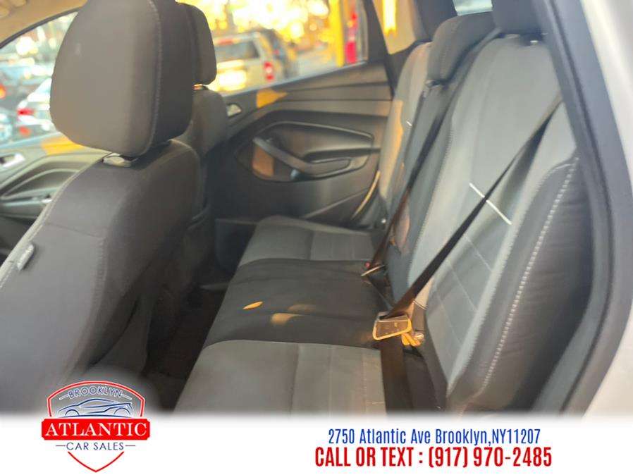 2015 Ford Escape 4WD 4dr SE, available for sale in Brooklyn, New York | Atlantic Car Sales. Brooklyn, New York 2015 Ford Escape 4WD 4dr SE, available for sale in Brooklyn, New York | Atlantic Car Sales. Brooklyn, New York