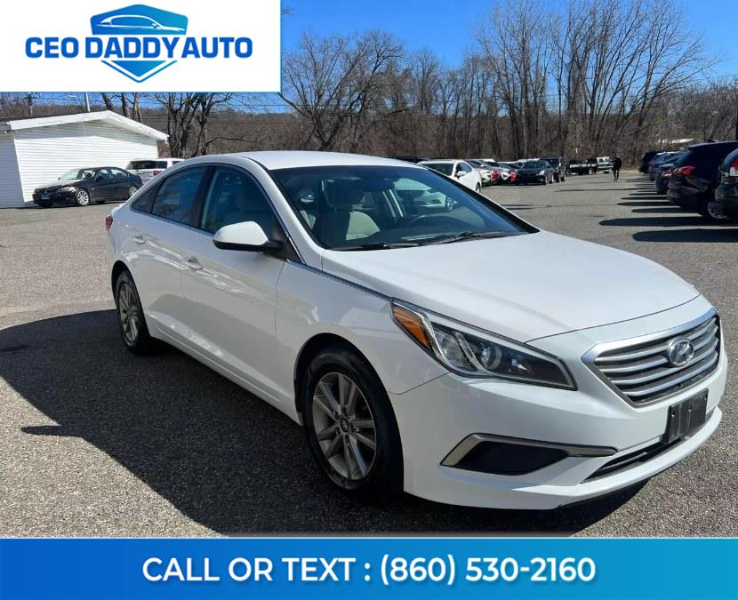 2016 Hyundai Sonata 4dr Sdn 2.4L SE, available for sale in Online only, Connecticut | CEO DADDY AUTO. Online only, Connecticut 2016 Hyundai Sonata 4dr Sdn 2.4L SE, available for sale in Online only, Connecticut | CEO DADDY AUTO. Online only, Connecticut