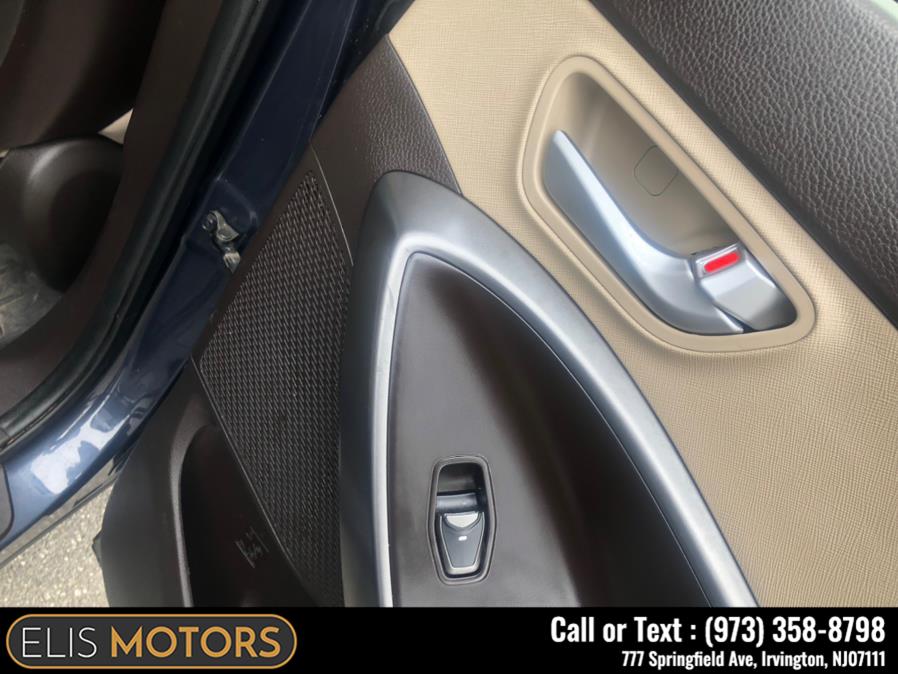 2017 Hyundai Santa Fe Sport 2.4L Auto AWD, available for sale in Irvington, New Jersey | Elis Motors Corp. Irvington, New Jersey 2017 Hyundai Santa Fe Sport 2.4L Auto AWD, available for sale in Irvington, New Jersey | Elis Motors Corp. Irvington, New Jersey