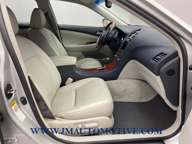 2008 Lexus Es 350 4dr Sdn, available for sale in Naugatuck, Connecticut | J&M Automotive Sls&Svc LLC. Naugatuck, Connecticut 2008 Lexus Es 350 4dr Sdn, available for sale in Naugatuck, Connecticut | J&M Automotive Sls&Svc LLC. Naugatuck, Connecticut