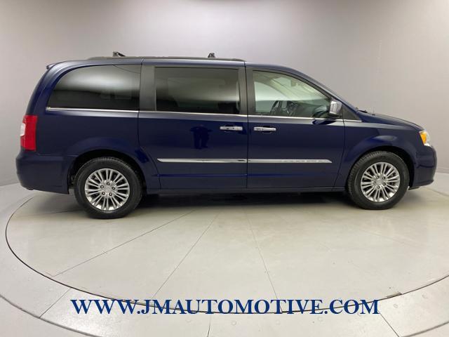 2015 Chrysler Town & Country 4dr Wgn Touring-L, available for sale in Naugatuck, Connecticut | J&M Automotive Sls&Svc LLC. Naugatuck, Connecticut 2015 Chrysler Town & Country 4dr Wgn Touring-L, available for sale in Naugatuck, Connecticut | J&M Automotive Sls&Svc LLC. Naugatuck, Connecticut