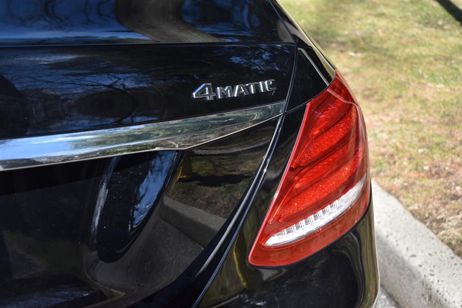 2019 Mercedes-benz E-class E 300 4MATIC AWD 4dr Sedan, available for sale in Great Neck, New York | Camy Cars. Great Neck, New York 2019 Mercedes-benz E-class E 300 4MATIC AWD 4dr Sedan, available for sale in Great Neck, New York | Camy Cars. Great Neck, New York