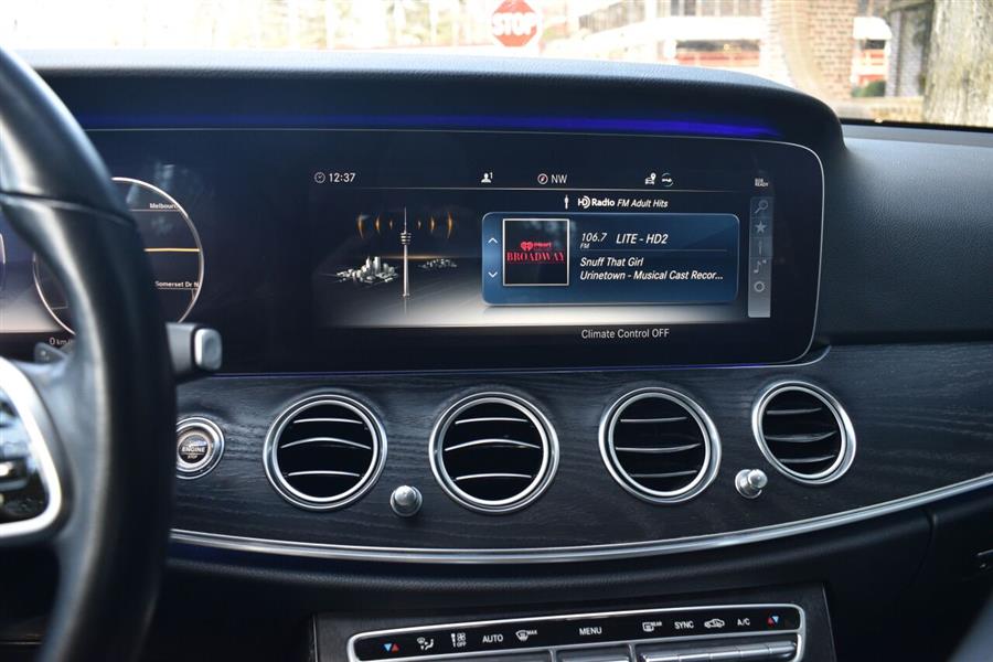 2019 Mercedes-benz E-class E 300 4MATIC AWD 4dr Sedan, available for sale in Great Neck, New York | Camy Cars. Great Neck, New York 2019 Mercedes-benz E-class E 300 4MATIC AWD 4dr Sedan, available for sale in Great Neck, New York | Camy Cars. Great Neck, New York