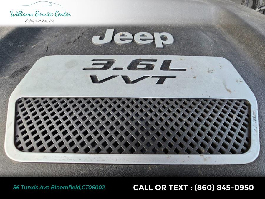 2012 Jeep Wrangler Unlimited 4WD 4dr Sahara, available for sale in Bloomfield, Connecticut | Williams Service Center. Bloomfield, Connecticut 2012 Jeep Wrangler Unlimited 4WD 4dr Sahara, available for sale in Bloomfield, Connecticut | Williams Service Center. Bloomfield, Connecticut